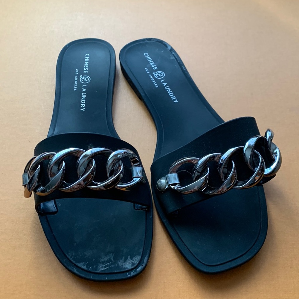 Chinese Laundry Slip on Chain Sandals
